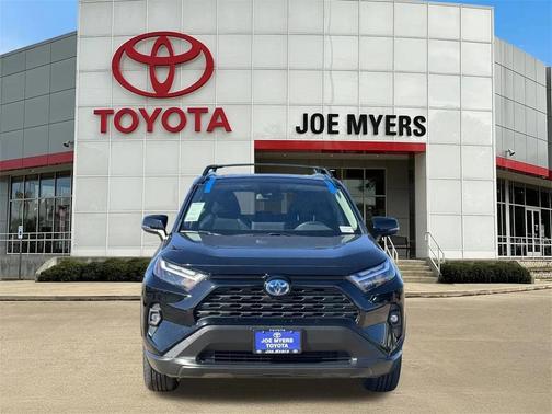 2024 Toyota RAV4 Hybrid XLE Premium