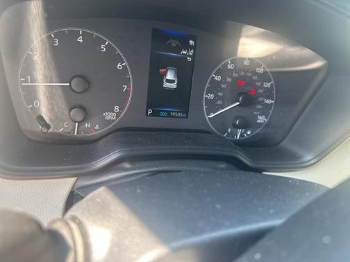 2024 Toyota Corolla Cross L