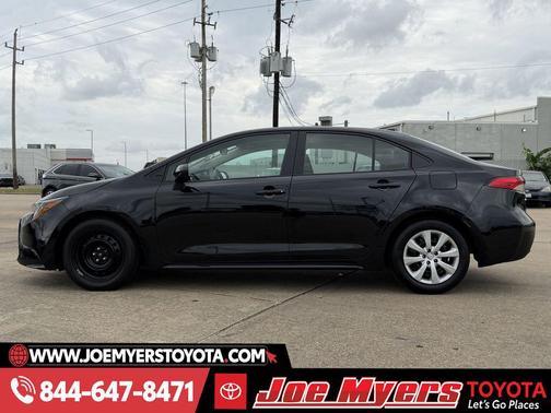 Midnight Black Metallic 2024 Toyota Corolla LE