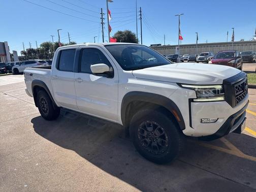 2023 Nissan Frontier PRO-4X