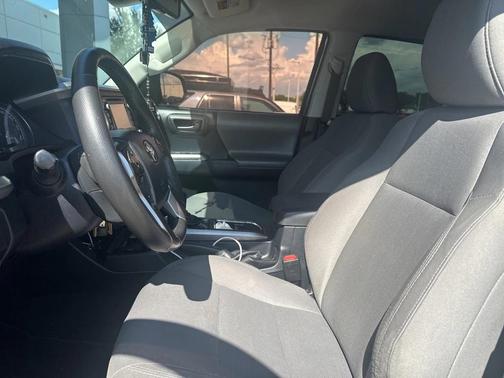 2018 Toyota Tacoma SR5