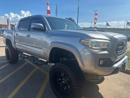 2018 Toyota Tacoma SR5