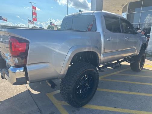 2018 Toyota Tacoma SR5