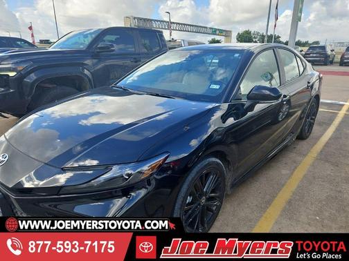 Midnight Black Metallic 2026 Toyota Camry SE