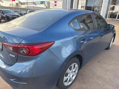 2018 Mazda Mazda3 Sport