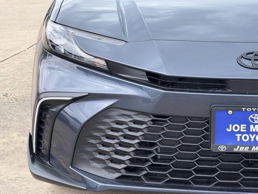 Dark Cosmos 2026 Toyota Camry SE