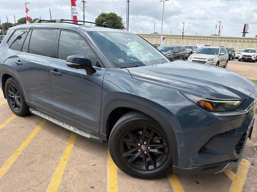 Cloud 2025 Toyota Grand Highlander Limited