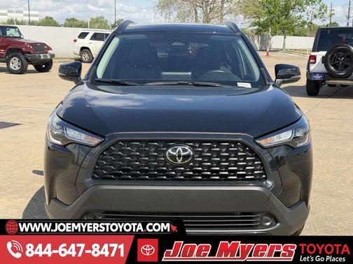 Jet Black 2025 Toyota Corolla Cross LE