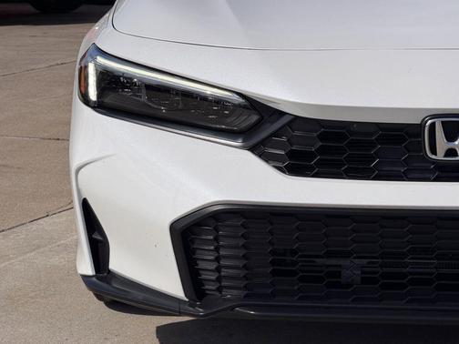 Platinum White Pearl 2025 Honda Civic Sport