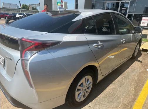 2017 Toyota Prius Two