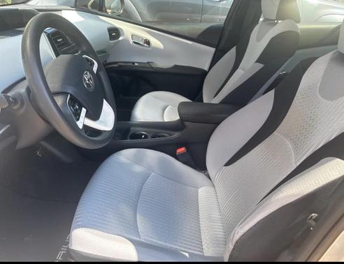2017 Toyota Prius Two