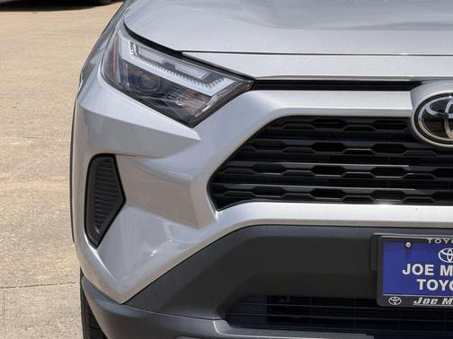 Silver Sky Metallic 2025 Toyota RAV4 XLE
