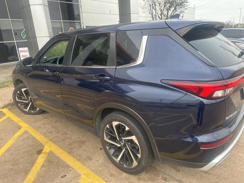 2022 Mitsubishi Outlander SE Launch Edition 2WD