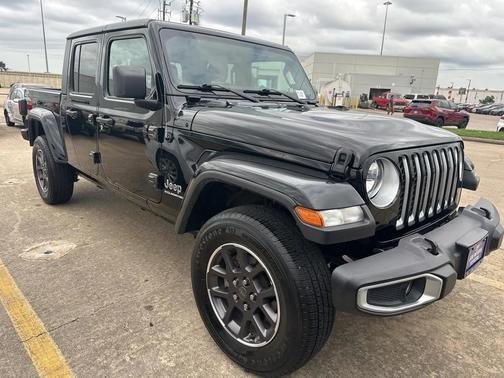 2023 Jeep Gladiator Overland