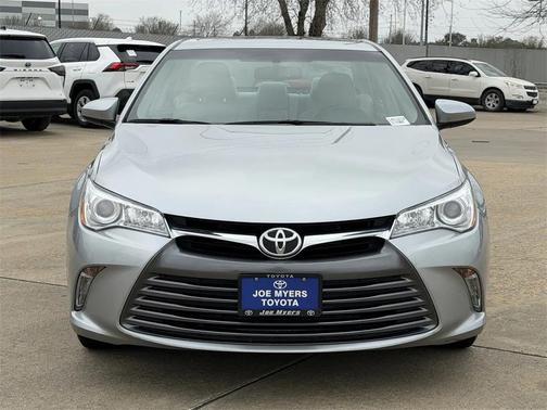 2016 Toyota Camry XLE