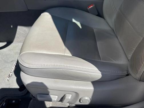 2016 Toyota Camry XLE