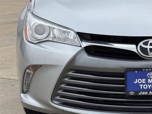 2016 Toyota Camry XLE