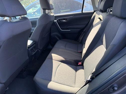 Magnetic Gray Metallic 2025 Toyota RAV4 XLE