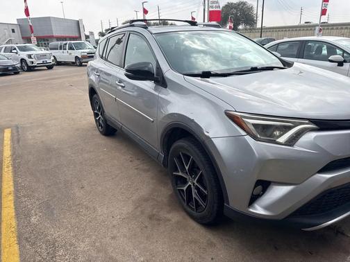 2016 Toyota RAV4 SE