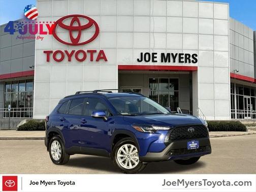 2024 Toyota Corolla Cross LE