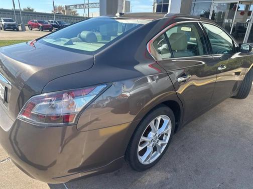 2012 Nissan Maxima SV