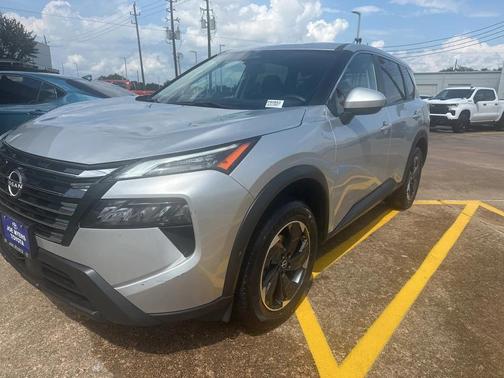 2024 Nissan Rogue SV