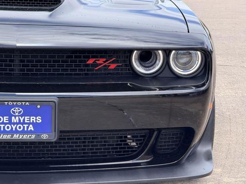 Pitch Black Clearcoat 2023 Dodge Challenger R/T Scat Pack Widebody