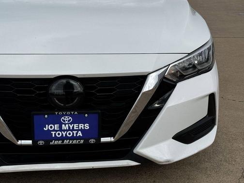 Fresh Powder 2022 Nissan Sentra SV