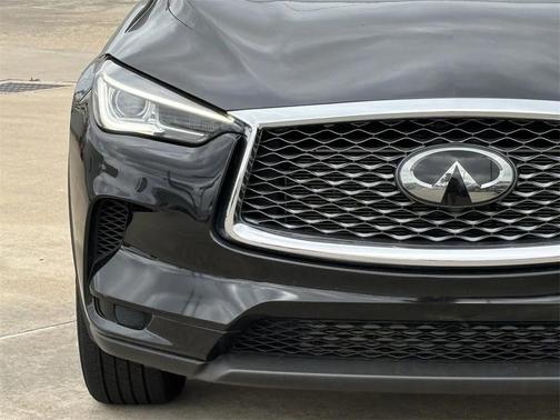 2024 INFINITI QX50 LUXE