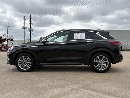 2024 INFINITI QX50 LUXE