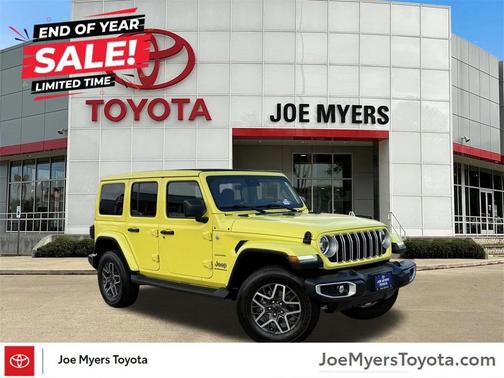 2024 Jeep Wrangler 4-Door Sahara 4x4