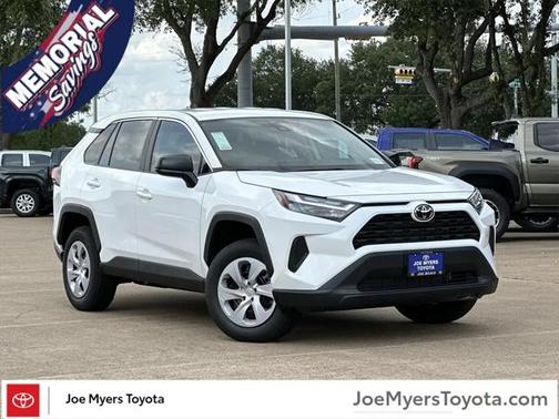 2025 Toyota RAV4 LE