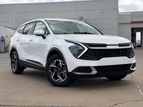 2025 Kia Sportage LX