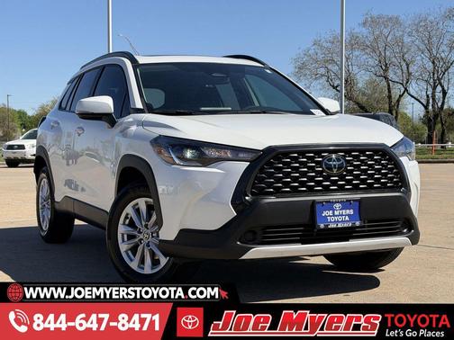 Wind Chill Pearl 2023 Toyota Corolla Cross LE