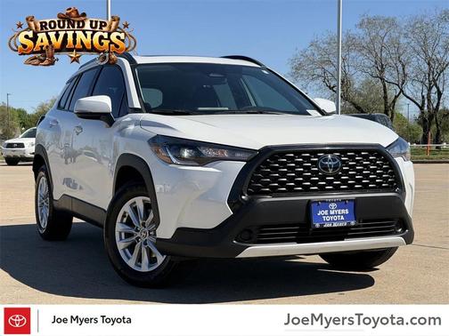 2023 Toyota Corolla Cross LE