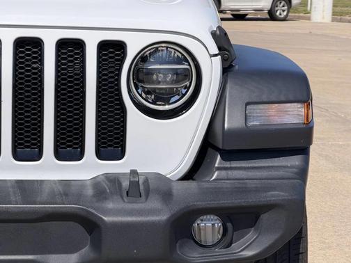 2020 Jeep Wrangler Unlimited Sport Altitude