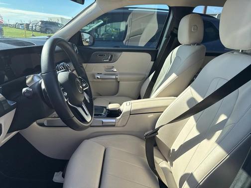 2020 Mercedes-Benz GLB 250 Base