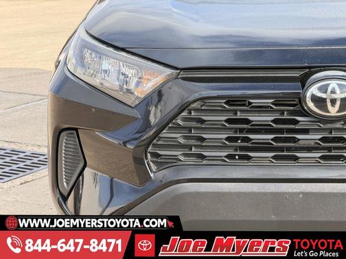 Midnight Black Metallic 2021 Toyota RAV4 LE