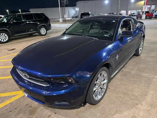 2011 Ford Mustang V6 Premium