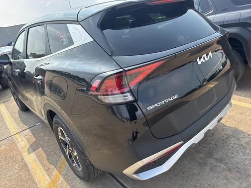2025 Kia Sportage LX
