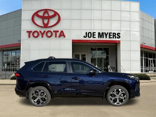 2025 Toyota RAV4 Hybrid SE