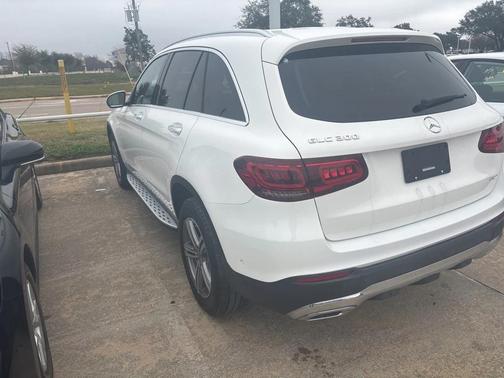 2022 Mercedes-Benz GLC 300 Base