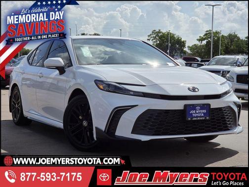 Ice Cap 2026 Toyota Camry SE