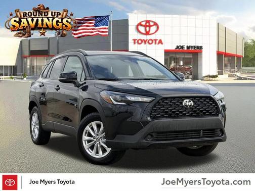 2025 Toyota Corolla Cross LE