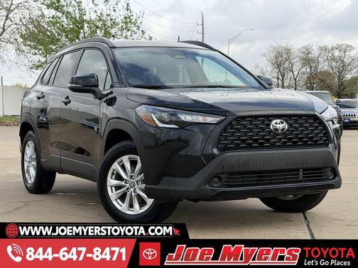 Jet Black 2025 Toyota Corolla Cross LE