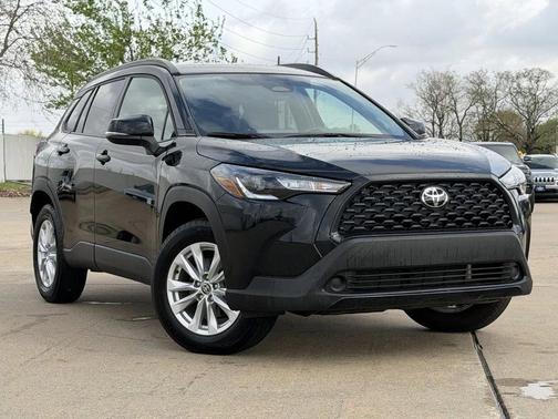 2025 Toyota Corolla Cross LE