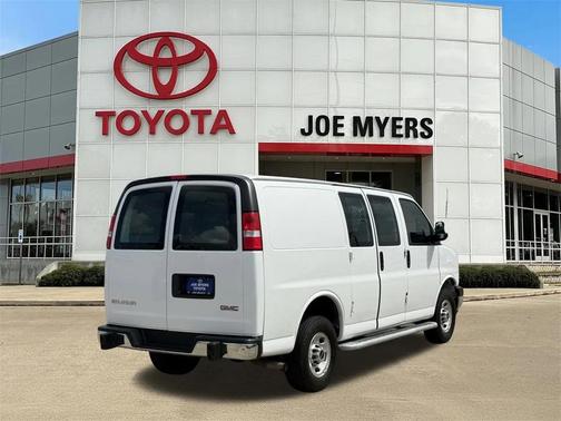 2023 GMC Savana 2500 Work Van