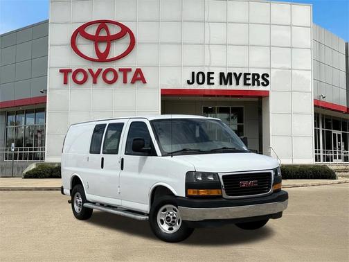 2023 GMC Savana 2500 Work Van