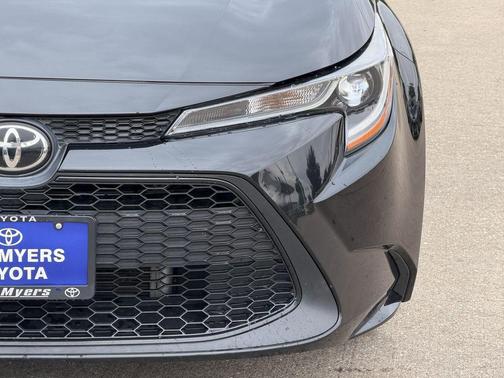 Black Sand Pearl 2022 Toyota Corolla LE