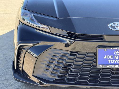 Black 2026 Toyota Camry SE